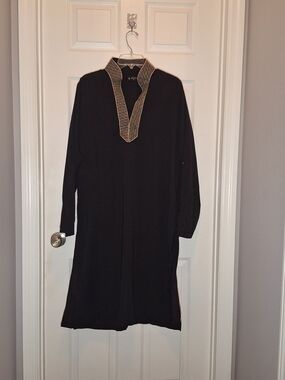 Arshad Men's Black Long Sleeve Kaftan with Gold-Trimmed Collar
